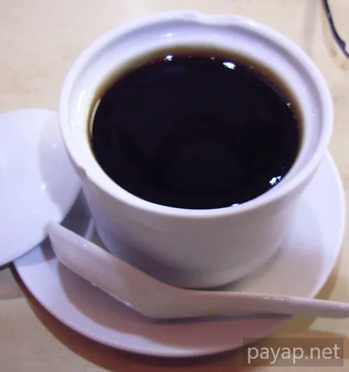 亀苓膏(Guilinggao)